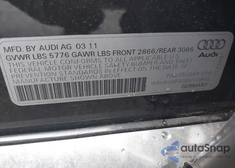 2011 Audi A8 4.2 z USA, uszkodzony, nr VIN WAUAVAFD2BN020842
